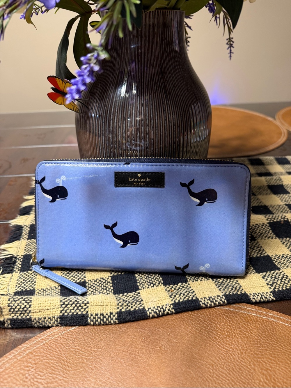 kate spade light blue wallet with navy whale print